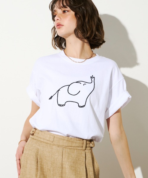 Unitage(ユニテージ)の「ゾウさん刺繍TEE(Tシャツ/カットソー・レディース・ベージュ/ホワイト/ネイビー・FREE)」の18枚目の写真