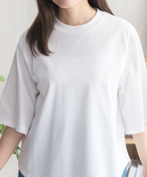 NAVY(ネイビー)の「nAvySARARI クループルオーバー(Tシャツ/カットソー・レディース・オフホワイト/サックスブルー/チャコールグレー・L/M)」の5枚目の写真