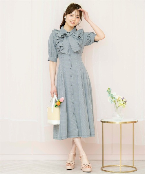 WILLSELECTION（ウィルセレクション）の「ラッフルリボンタイシャツワンピース（ワンピース・レディース・サックスブルー/ネイビー/イエロー/ブラック系その他/オフホワイト/ピンク/パープル/ブルー・FREE）」の3枚目の写真