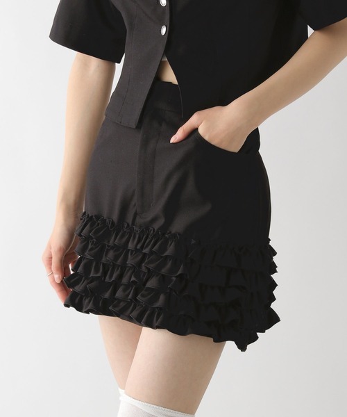 fekete フリルミニスカート FEKETE（フェケテ）の「FRILL MINI SKIRT / フリルミニスカート