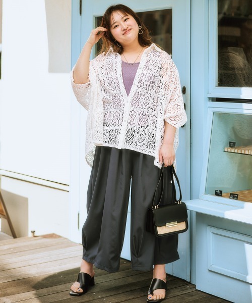 SMILE LAND(スマイルランド)の「<大きいサイズ> ラインを拾わないスカート見え9分丈タックパンツ(ゆったりヒップ)(その他パンツ・レディース・ブラック/チャコールグレー・L/LL/3L/4L/5L)」の3枚目の写真