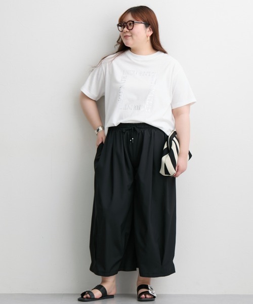 SMILE LAND(スマイルランド)の「<大きいサイズ> ラインを拾わないスカート見え9分丈タックパンツ(ゆったりヒップ)(その他パンツ・レディース・ブラック/チャコールグレー・L/LL/3L/4L/5L)」の8枚目の写真