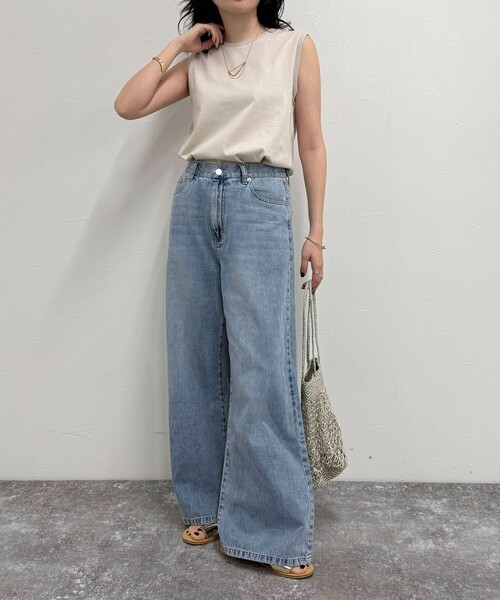 fredy emue(フレディエミュ)の「シルケットノースリーブインナー(タンクトップ・レディース・ベージュ/オフホワイト/チャコールグレー・38)」の14枚目の写真