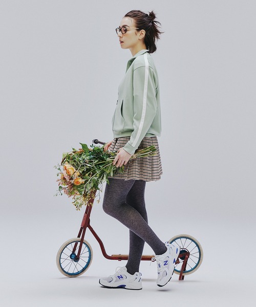 NEW BALANCE(ニューバランス)の「530(スニーカー・レディース・ホワイト×グリーン/ホワイト×ブルー・22.0cm/22.5cm/23.0cm/23.5cm/24.0cm/24.5cm/25.0cm/25.5cm/26.0cm/26.5cm/27.0cm/27.5cm/28.0cm/28.5cm/29.0cm/30.0cm)」の10枚目の写真