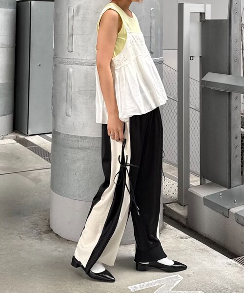 etsinta（エシンタ）の「etsintaレースアップバルーンパンツ（その他パンツ・レディース・ブラック/ネイビー・SMALL/MEDIUM）」の11枚目の写真