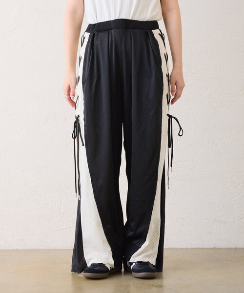 etsinta（エシンタ）の「etsintaレースアップバルーンパンツ（その他パンツ・レディース・ブラック/ネイビー・SMALL/MEDIUM）」の13枚目の写真