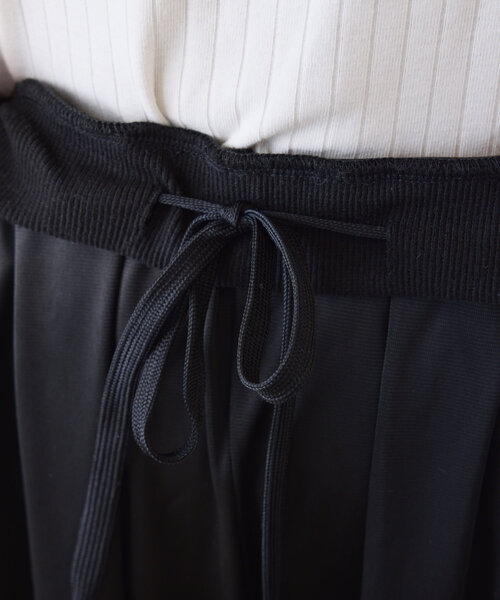 etsinta（エシンタ）の「etsintaレースアップバルーンパンツ（その他パンツ・レディース・ブラック/ネイビー・SMALL/MEDIUM）」の17枚目の写真