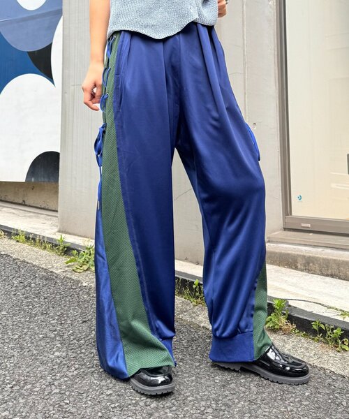 etsinta（エシンタ）の「etsintaレースアップバルーンパンツ（その他パンツ・レディース・ブラック/ネイビー・SMALL/MEDIUM）」の22枚目の写真