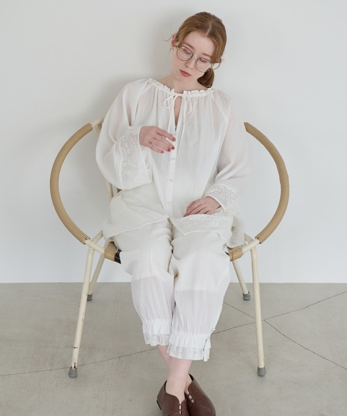 Crisp(クリスプ)の「フリルレースドロワーズパンツ(その他パンツ・レディース・ホワイト/ブラック・FREE)」の15枚目の写真