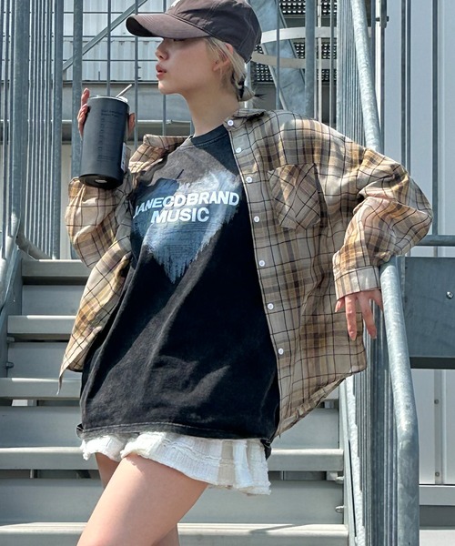 SpRay（スプレイ）の「シアーチェックBIGシャツ（シャツ/ブラウス・レディース・ベージュ/ブラック・FREE）」の7枚目の写真