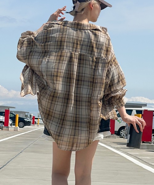 SpRay（スプレイ）の「シアーチェックBIGシャツ（シャツ/ブラウス・レディース・ベージュ/ブラック・FREE）」の14枚目の写真