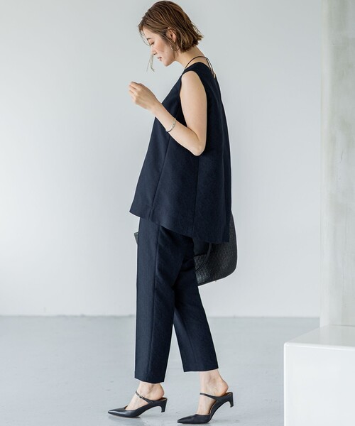 23区(ニジュウサンク)の「【一部店舗限定/洗える】リネンライクジャカード セットアップ(セットアップ・レディース・ネイビー系/黄土色系・38/40)」の8枚目の写真