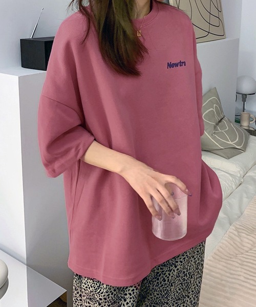 VIBGYOR（ヴィブジョー）の「[NARULA/ナルラ]ネオ レトロメッセージ プリント オーバーサイズ Tシャツ(CZ)（Tシャツ/カットソー・レディース・ピンク/ネイビー/グレー・FREE）」の12枚目の写真