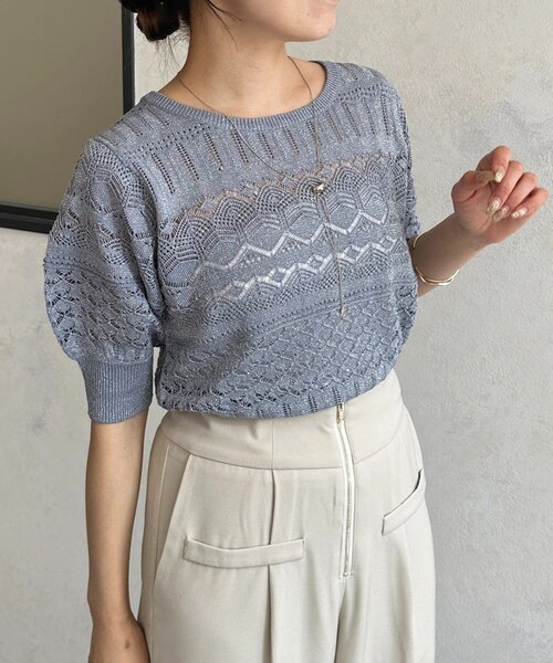 Thevon(ゼボン)の「ラメ透かしボートネック5分袖ニット(ニット/セーター・レディース・グレイッシュベージュ/ブルー/ブラウン・FREE)」の3枚目の写真