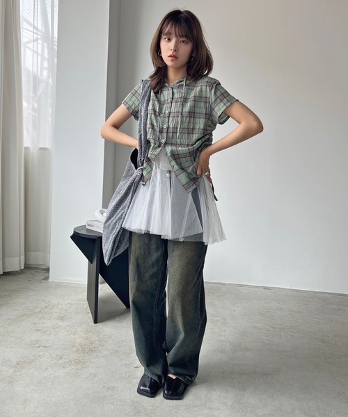 Jewelobe(ジュエローブ)の「サイドドロストフーディーコンパクトチェックシャツ(シャツ/ブラウス・レディース・ネイビー/グリーン/ベージュ・FREE)」の13枚目の写真