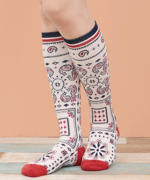 チチカカ（チチカカ）の「バンダナ着圧ソックス（ソックス/靴下・レディース・ブラック/オフホワイト・FREE）」の3枚目の写真