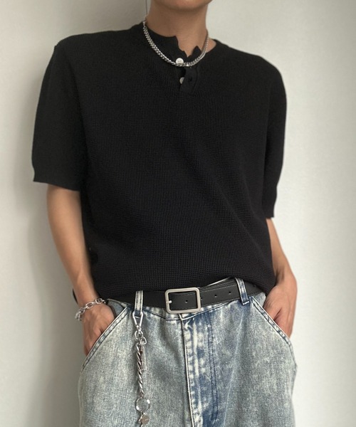 CREARE -LINO-（クレアーレリノ）の「ヘンリーネックニットトップス（ニット/セーター・メンズ・グリーン/キャメル/アイボリー/ブラック・MEDIUM/LARGE）」の10枚目の写真