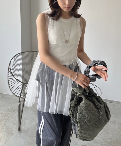 Jewelobe（ジュエローブ）の「シルエットアレンジラメショルダーバッグ（ショルダーバッグ・レディース・ライトグレー/チャコールグレー・FREE）」の19枚目の写真