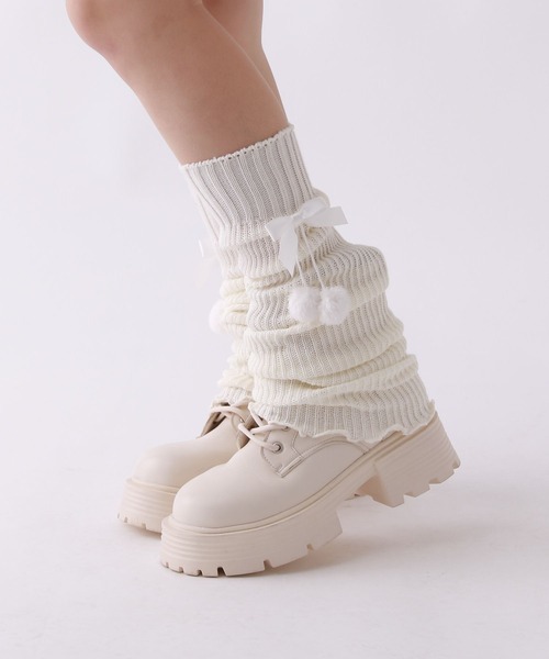 ラパフェ　リボン付きホワイトレッグウォーマー　難あり ライトブルーラインハートオーナメントクロスもふもふホワイトレッグ