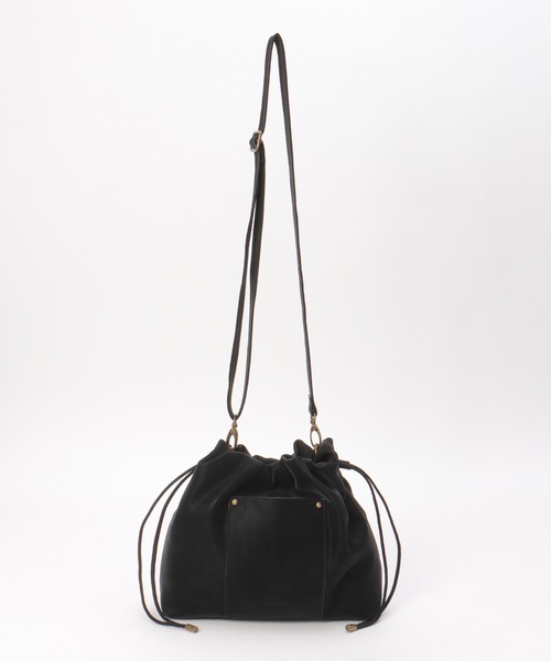 ikka(イッカ)の「【雑誌InRed11月号掲載】PUパフ巾着ショルダーバッグ(ショルダーバッグ・レディース・ライム/ブラック/ベージュ・FREE)」の5枚目の写真