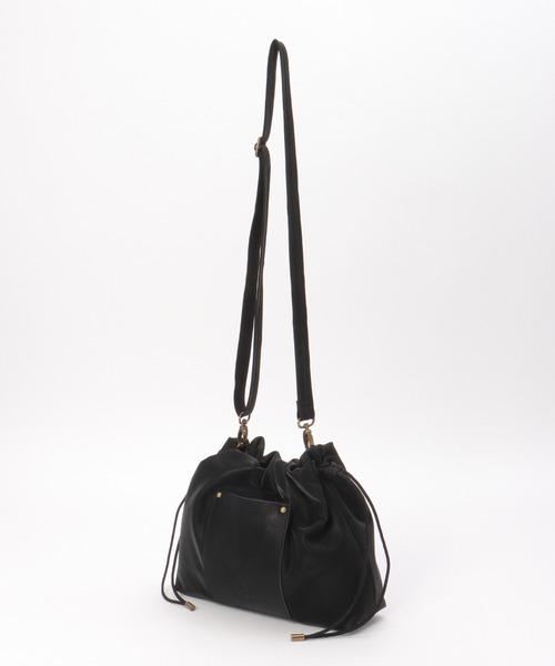 ikka(イッカ)の「【雑誌InRed11月号掲載】PUパフ巾着ショルダーバッグ(ショルダーバッグ・レディース・ライム/ブラック/ベージュ・FREE)」の17枚目の写真