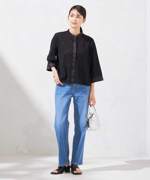 a.v.v（アーヴェヴェ）の「【接触冷感/ストレッチ】デニムストレートパンツ（デニムパンツ・レディース・ライトグレー/ブルー・40/36/34/38/42）」の13枚目の写真