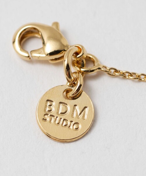 EMMEL REFINES（エメルリファインズ）の「＜BDM STUDIO＞ダブルリング ネックレス＜Select by EMMEL REFINES＞（ネックレス・レディース・ゴールド・FREE）」の5枚目の写真