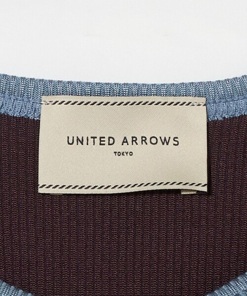 UNITED ARROWS（ユナイテッドアローズ）の「リブバイカラーパイピング ノースリーブカットソー（Tシャツ/カットソー・レディース・オフホワイト/ダークブラウン/ワイン/ブラック/ダークグレー・FREE）」の18枚目の写真