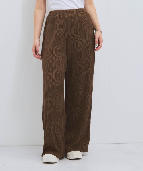 VICKY(ビッキー)の「ウェーブパイピングワイドパンツ≪手洗い可能≫(その他パンツ・レディース・ブラック/オフホワイト/ブラウン・M)」の1枚目の写真