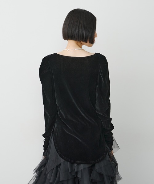 LA BELLE ETUDE（ラベルエチュード）の「シアーベロアパフギャザーTOPS（Tシャツ/カットソー・レディース・チャコールグレー/ブラック/ブラウン・FREE）」の20枚目の写真