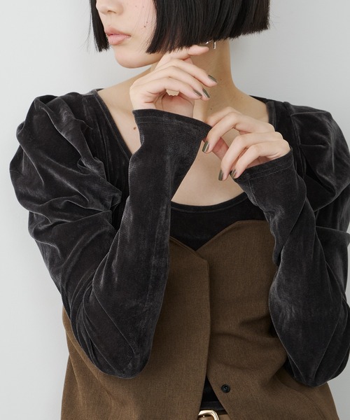 LA BELLE ETUDE(ラベルエチュード)の「シアーベロアパフギャザーTOPS(Tシャツ/カットソー・レディース・チャコールグレー/ブラック/ブラウン・FREE/1/0)」の18枚目の写真