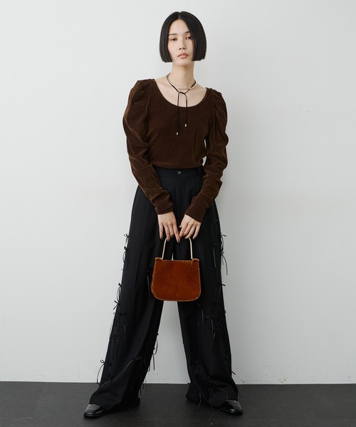 【専用】IORE BELLE TOPS ベルトップス　新品未使用 ボリュームBIGフラワーフリルTOPS（Tシャツ/カットソー）｜J1U