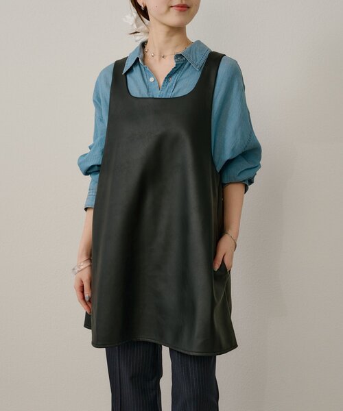 Omekashi（オメカシ）の「フェイクレザースクエアミニジャンスカ（ワンピース・レディース・ブラック/モカ・38/36）」の3枚目の写真