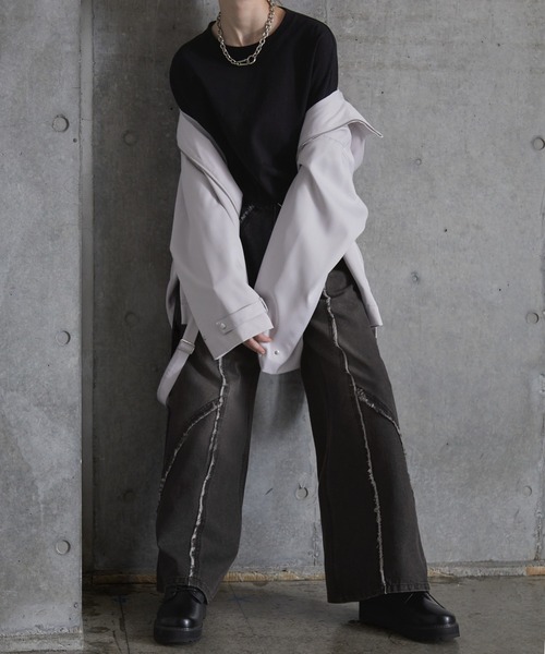 SERACE（セラス）の「【SERACE】Vintage design fringe zip wide flare denim pants / ヴィンテージデザインフリンジジップワイドフレアデニムパンツ（デニムパンツ・メンズ・ブラック/サックスブルー/ライトグレー・L/M/S）」の4枚目の写真
