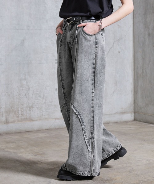SERACE（セラス）の「【SERACE】Vintage design fringe zip wide flare denim pants / ヴィンテージデザインフリンジジップワイドフレアデニムパンツ（デニムパンツ・メンズ・ブラック/サックスブルー/ライトグレー/ホワイト・L/M/S）」の6枚目の写真