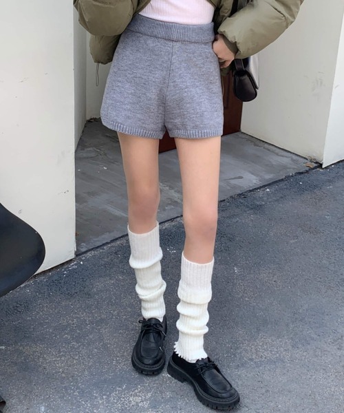everycoco（エブリーココ）の「ニットショートパンツ（その他パンツ・レディース・グレー/ブラック・FREE）」の3枚目の写真