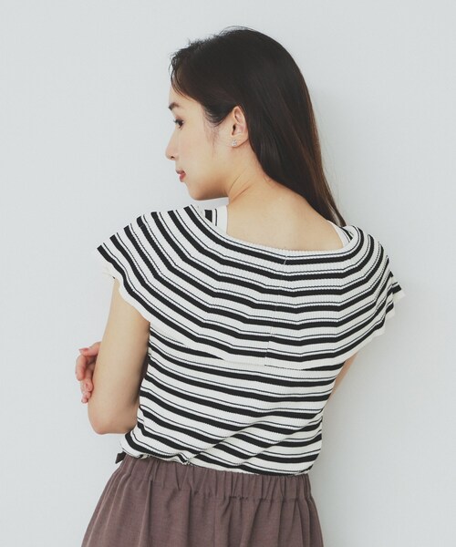 index(インデックス)の「前後2wayオフショルビッグカラーニット【洗濯機洗い可/抗ピル】(ニット/セーター・レディース・ネイビー系5/ホワイト系5/ベージュ系その他7/パープル系1・36/38/40)」の6枚目の写真