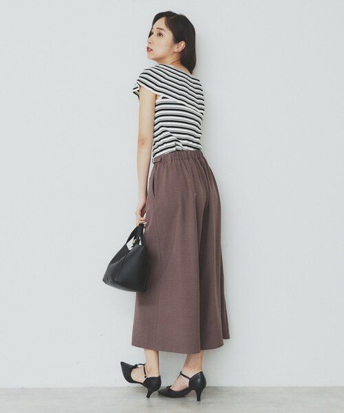 index(インデックス)の「前後2wayオフショルビッグカラーニット【洗濯機洗い可/抗ピル】(ニット/セーター・レディース・ネイビー系5/ホワイト系5/ベージュ系その他7/パープル系1・36/38/40)」の7枚目の写真