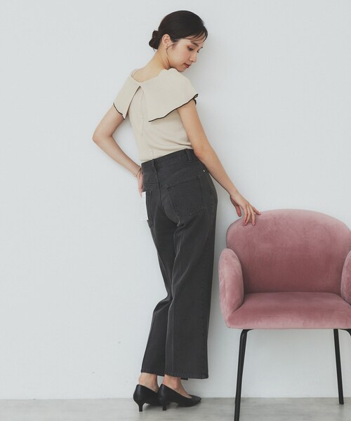 index(インデックス)の「前後2wayオフショルビッグカラーニット【洗濯機洗い可/抗ピル】(ニット/セーター・レディース・ネイビー系5/ホワイト系5/ベージュ系その他7/パープル系1・36/38/40)」の13枚目の写真