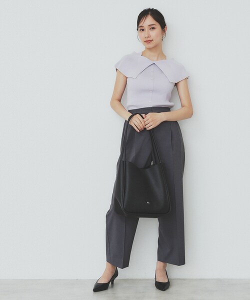 index(インデックス)の「前後2wayオフショルビッグカラーニット【洗濯機洗い可/抗ピル】(ニット/セーター・レディース・ネイビー系5/ホワイト系5/ベージュ系その他7/パープル系1・36/38/40)」の18枚目の写真