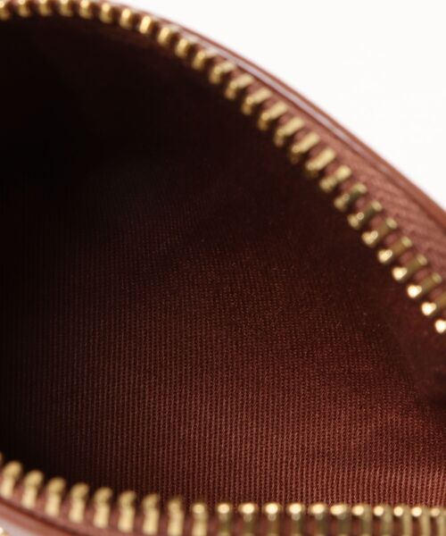 CHARLES & KEITH（チャールズ & キース）の「Edna エドナ バケツバッグ（ショルダーバッグ・レディース・チョコ/オートミール/ピンク/ブラック・S）」の20枚目の写真