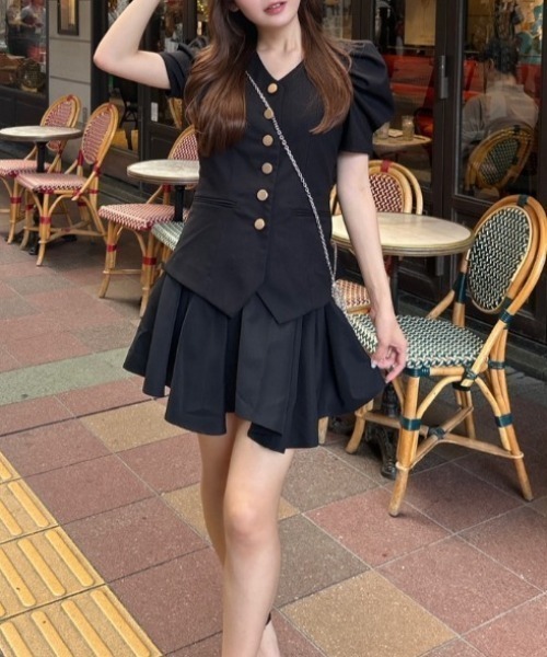 レインワンピース　レディス　新品未使用、黒 rienda | オーバーカラーZIPフレアOP (ワンピース(ミニ