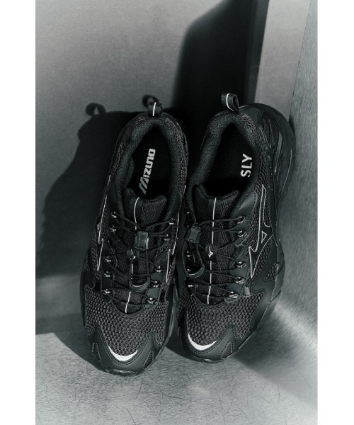 Mizuno×SLY WAVE RIDER 10 ミズノ スライ コラボ ウェーブ