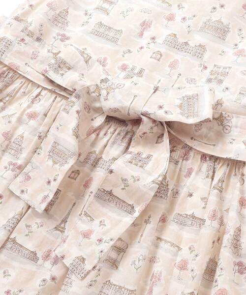 BeBe（ベベ）の「【お揃い】リバティタナローン(PARIS POSTCARD)リボンベルトワンピース（ワンピース・キッズ・ベージュ系その他・120cm/150cm/140cm/130cm）」の18枚目の写真