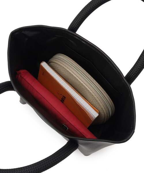 NOMADIS（ノマディス）の「NOMADIS（ノマディス） JOY ミ二トートバッグ（トートバッグ・レディース・ブラック・00）」の9枚目の写真