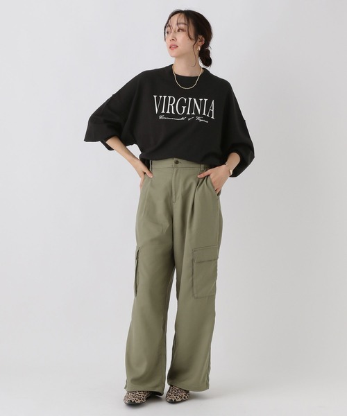 Elura(エルーラ)の「<WEB限定カラーあり>毛玉しらずロゴプルオーバー/571787(Tシャツ/カットソー・レディース・ダークブラウン/グリーン/ネイビー/ブラック/グレイッシュベージュ・FREE)」の7枚目の写真