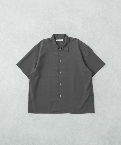 URBAN RESEARCH（アーバンリサーチ）の「BROAD FUNCTION SHIRTS（シャツ/ブラウス・メンズ・ブラック/ホワイト/ブラウン/チャコールグレー・MEDIUM/LARGE）」の3枚目の写真