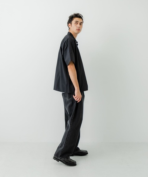URBAN RESEARCH（アーバンリサーチ）の「BROAD FUNCTION SHIRTS（シャツ/ブラウス・メンズ・ブラック/ホワイト/ブラウン/チャコールグレー・MEDIUM/LARGE）」の11枚目の写真