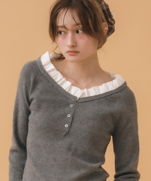 HEILIS(ヘイリス)の「2WAYフリルニットトップス(ニット/セーター・レディース・ネイビー/グレー・FREE)」の13枚目の写真