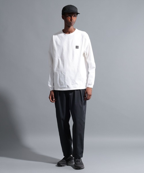 NUMERALS（ヌメラルズ）の「【NUMERALS】ワンポイントロングスリーブTEE（Tシャツ/カットソー・メンズ・ネイビー/オフホワイト/ブラック・MEDIUM/LARGE）」の4枚目の写真